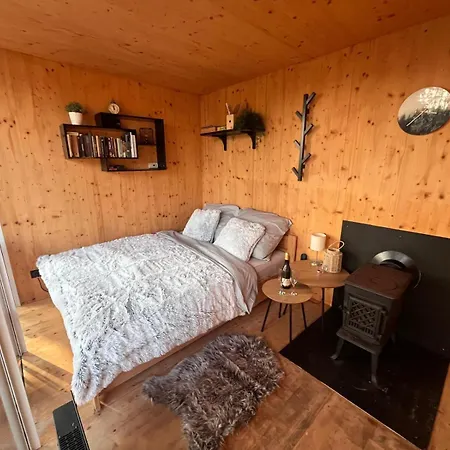 Tinyhouse Veranda Дом отдыха Vlkancice